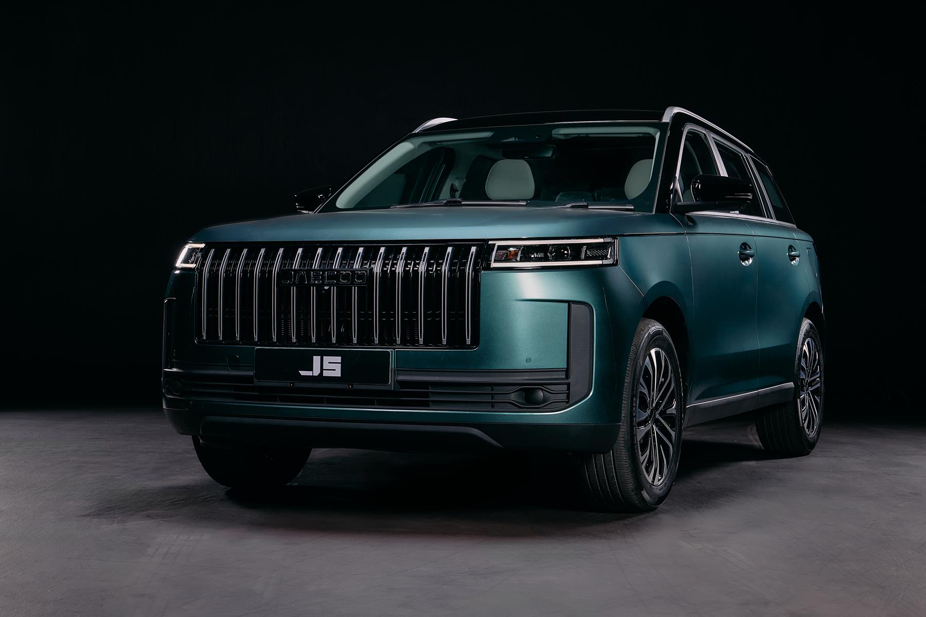 OMODA & JAECOO South Africa achieve record July sales and announce upcoming J5 launch