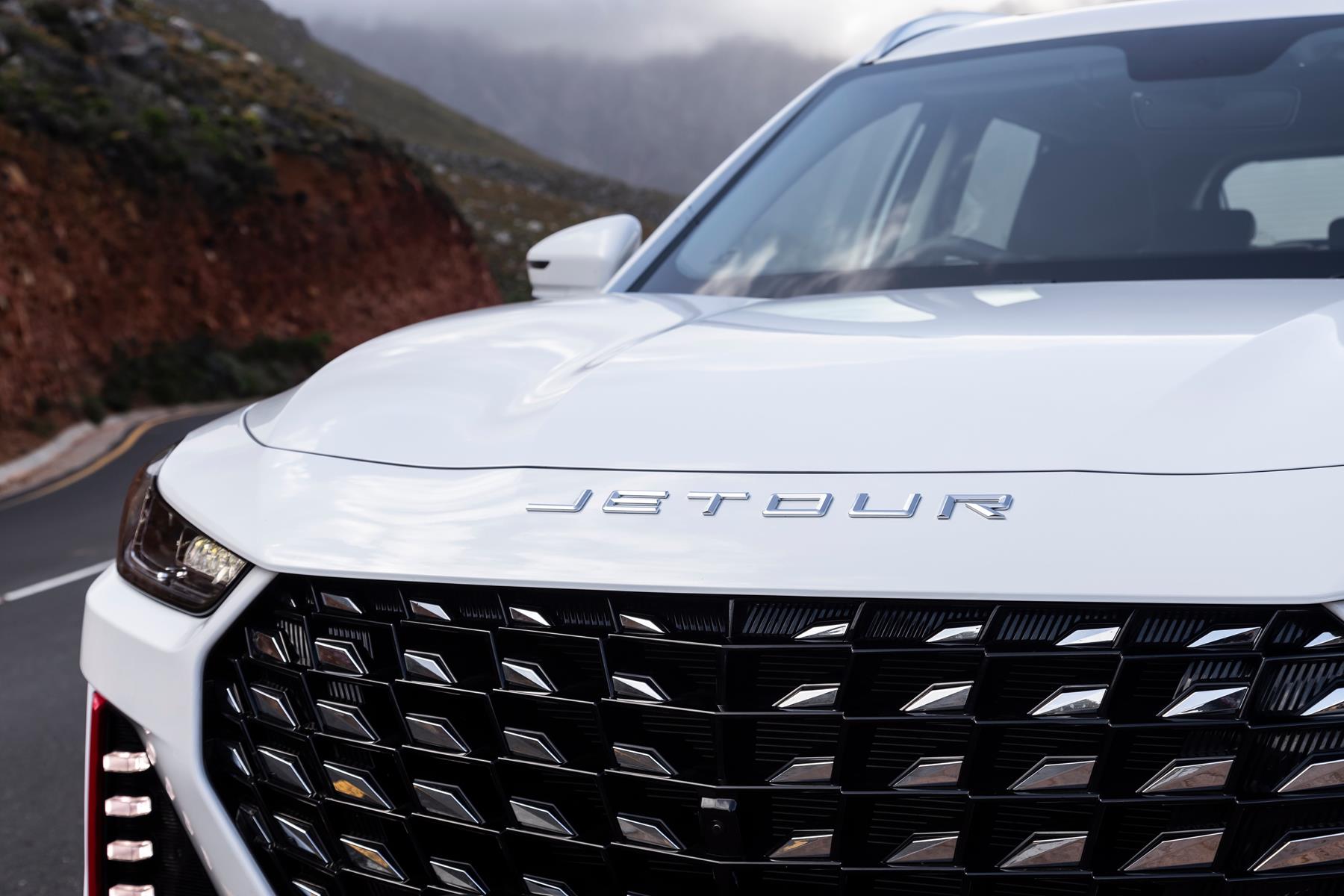 Wow, what a car! Mo-T on the jazzed up Jetour X70 Plus