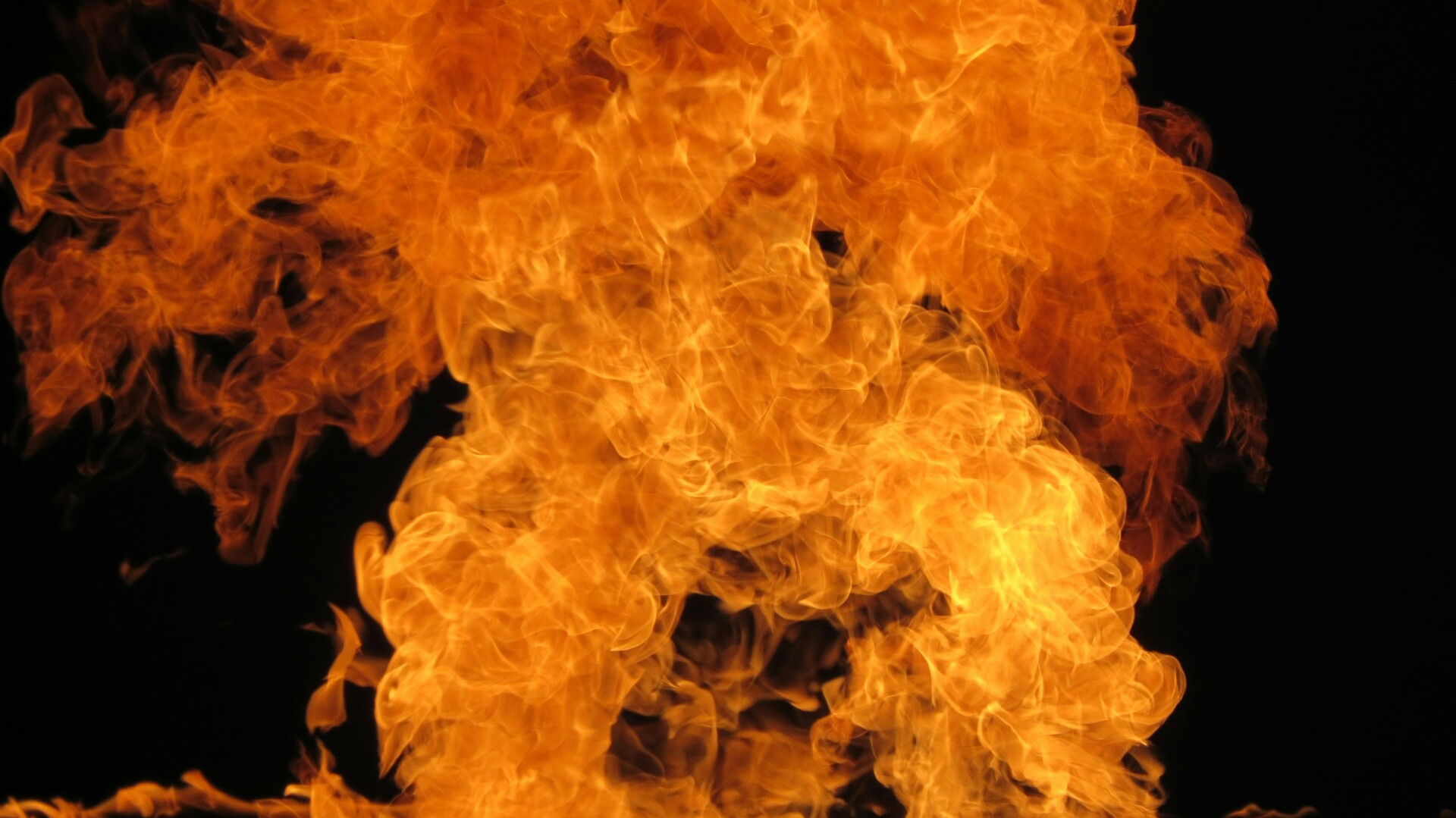 Truck fire burnout demonstration 