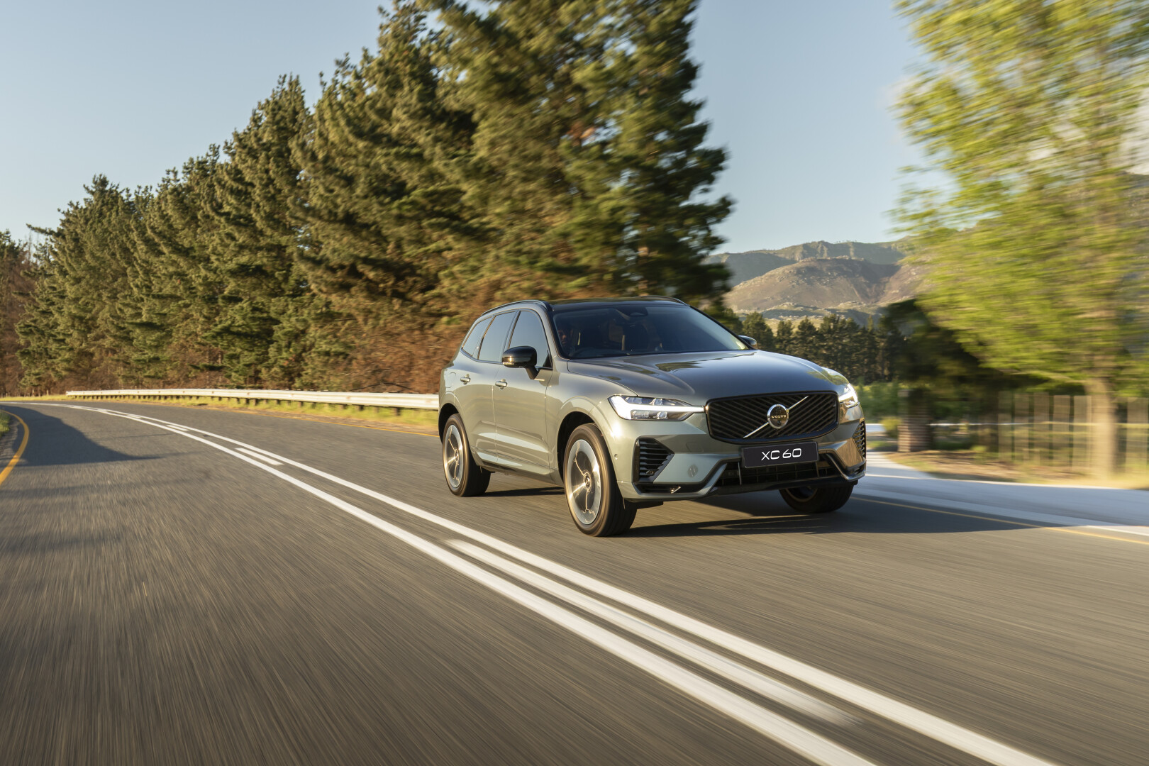 Volvo Car South Africa unveils the new XC60 