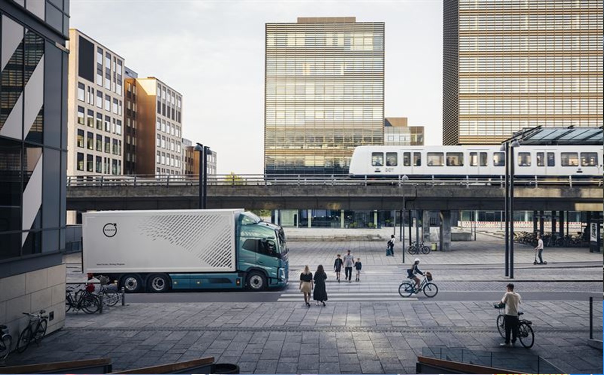 Volvo scores five stars in second Euro NCAP safety rating of heavy trucks 