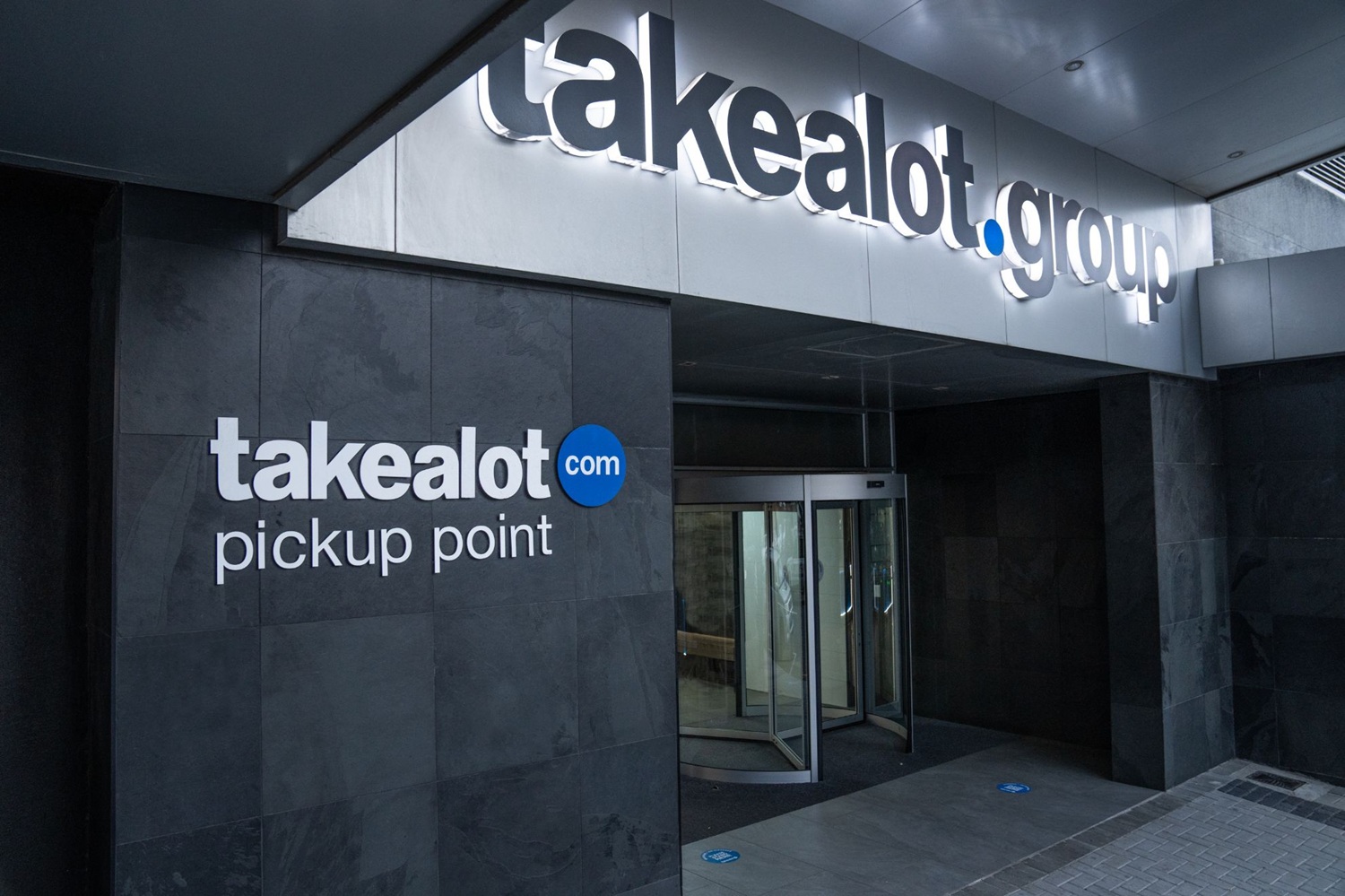 Takealot Drives the Future of Automotive Shopping at Festival of Motoring