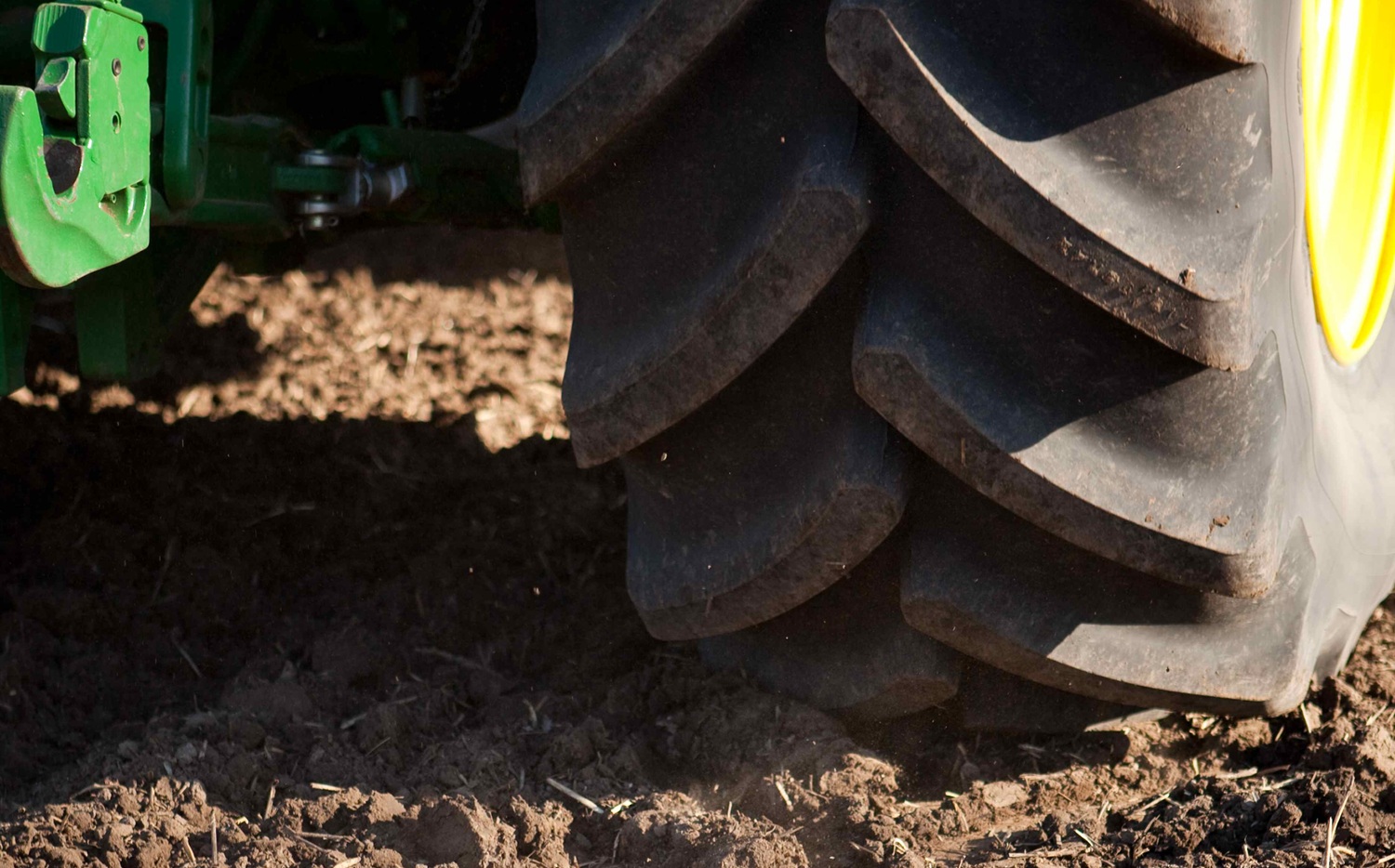 Bridgestone Launches Extra-Large Agricultural Tyres, Including 44- and 46-Inch Sizes