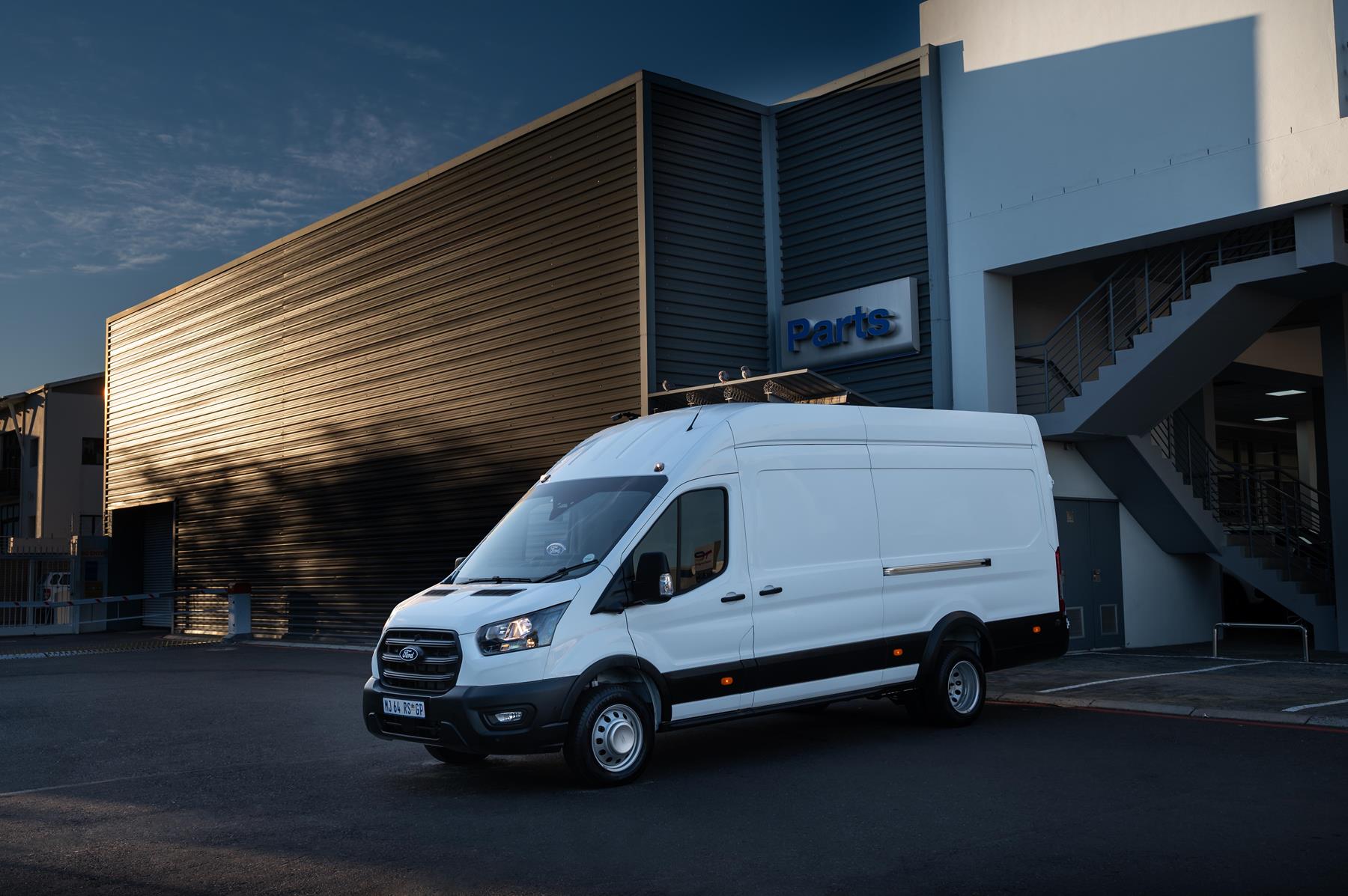 Meet Ford’s new Transit Van – A Frugal Workhorse That Handles a Big Load