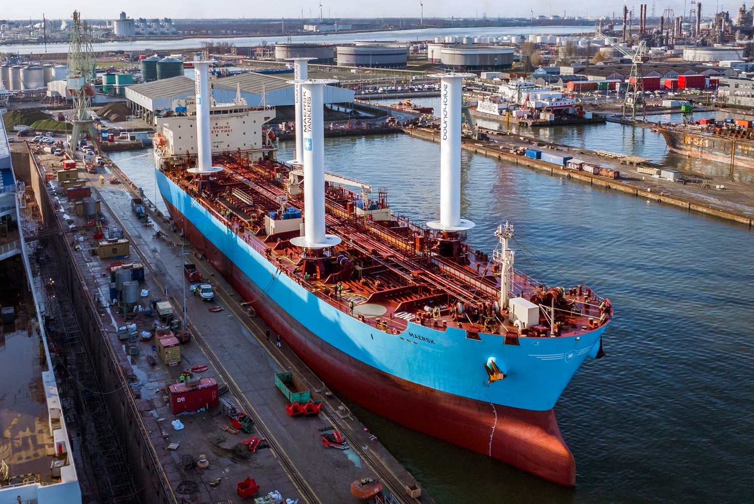 bound4blue completes first eSAIL® installation under Maersk Tankers agreement