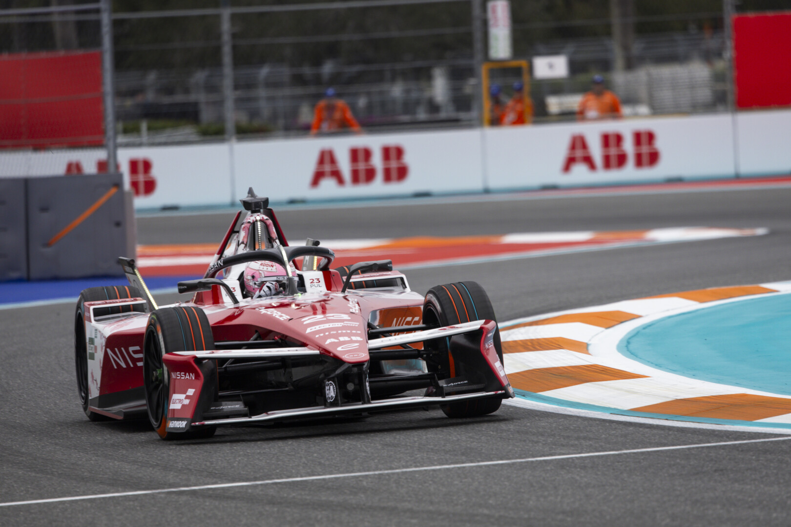 Difficult race for Nissan Formula E Team in Miami 