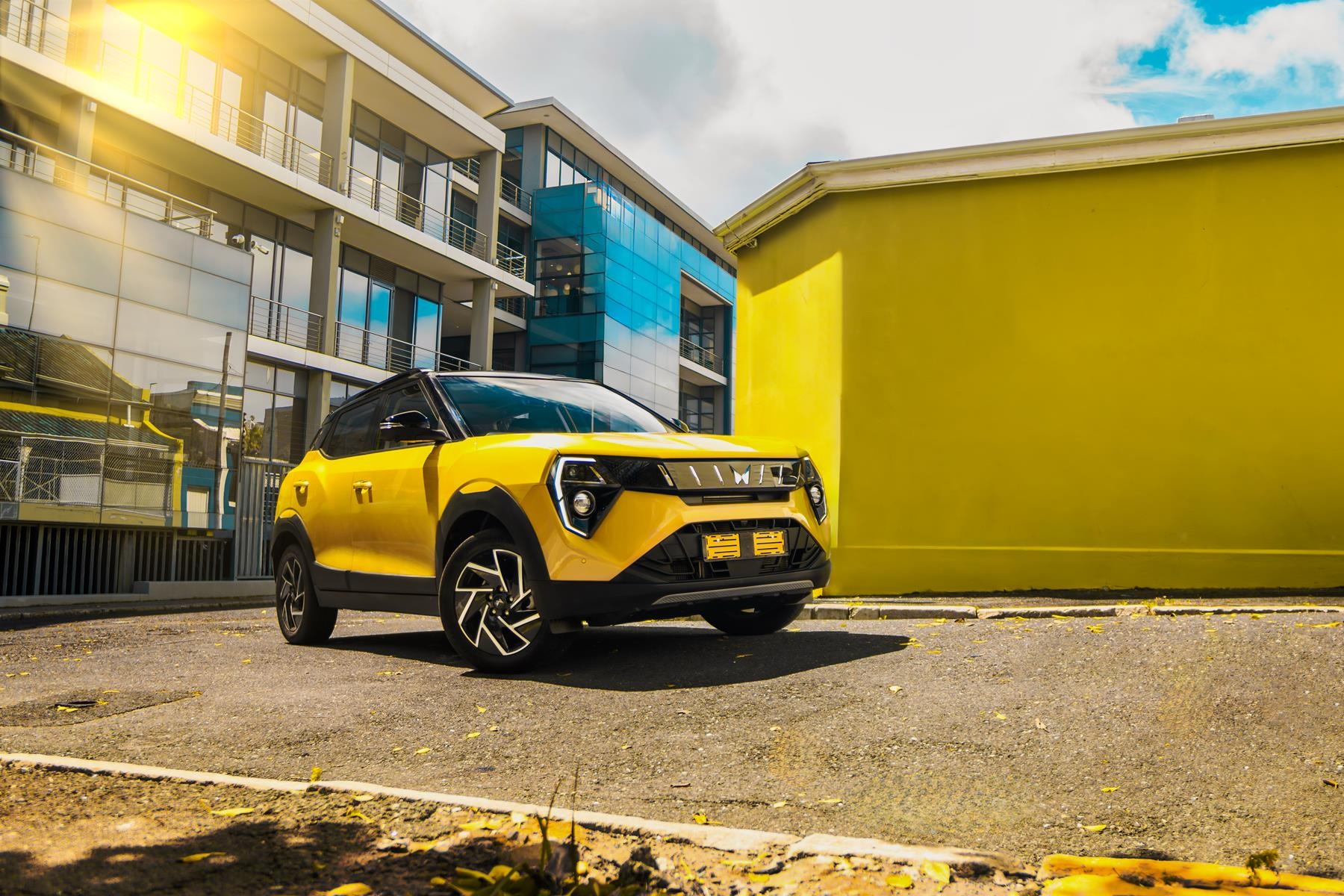 XUV 3XO compact SUV hits 10 000-unit milestone in record time