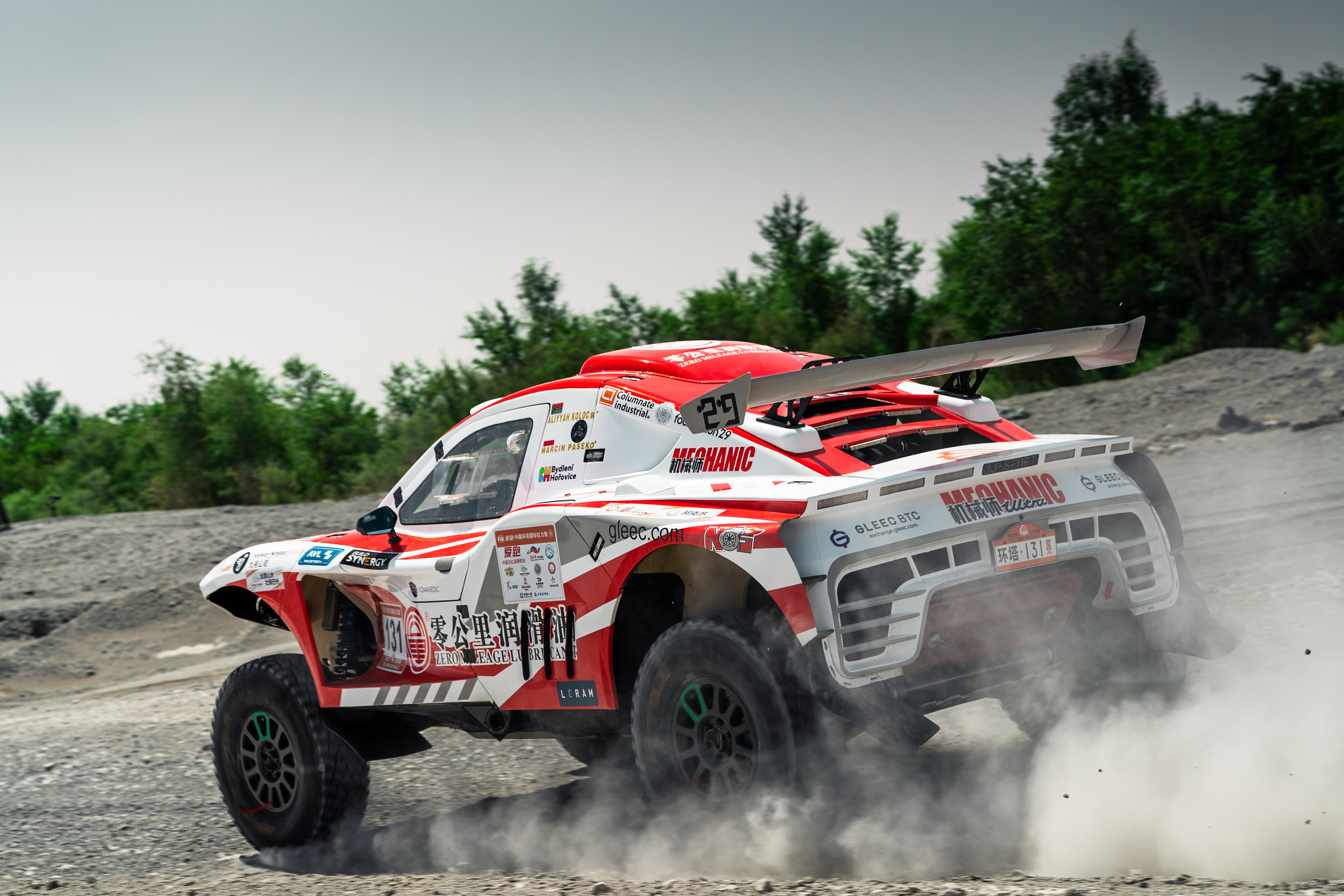 Buggyra ZM Racing makes strong start to Taklimakan Rally, as conditions test crews from day one 