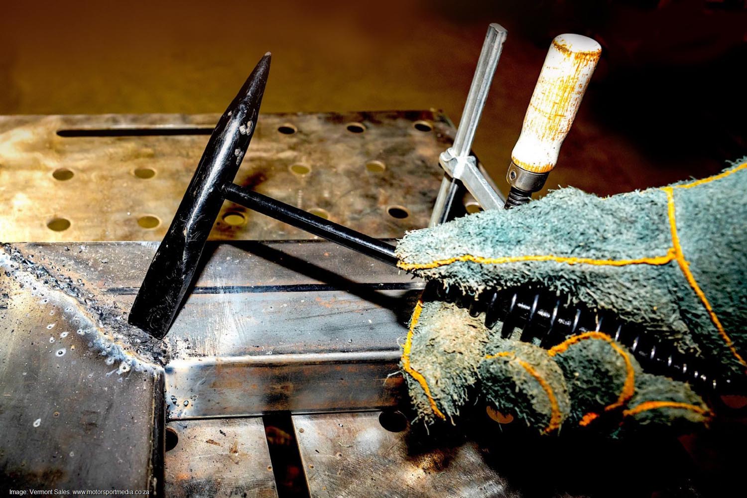 Weld Clean With Tork Craft Chipping Hammers