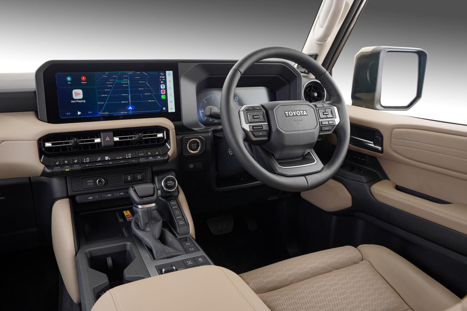 Clear visual and interior differentiation