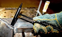 Weld Clean With Tork Craft Chipping Hammers