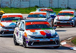 A couple of seconds for Volkswagen