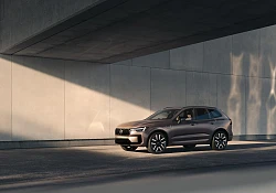 Volvo Cars launches long-range plug-in hybrid variants of best-selling XC60 and XC90 SUVs