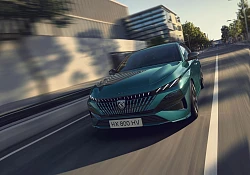 New PEUGEOT 308 and PEUGEOT 308 SW: serious about driving