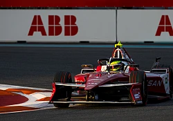 Nissan Formula E Team ready to battle it out under the lights in Jeddah 