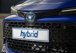 Toyota Sharpens Its Corolla Line-up 