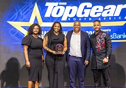 Mitsubishi Triton scoops TopGear South Africa Bakkie of the Year award