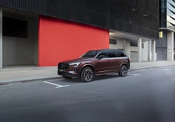 Volvo XC90 earns 2025 IIHS Top Safety Pick+ after impressive crash test results