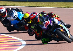 Damien dominates Zwartkops