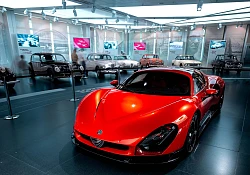 Alfa Romeo 33 Stradale Celebrates Historic Handoffs Across Two Continents