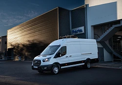 Meet Ford’s new Transit Van – A Frugal Workhorse That Handles a Big Load